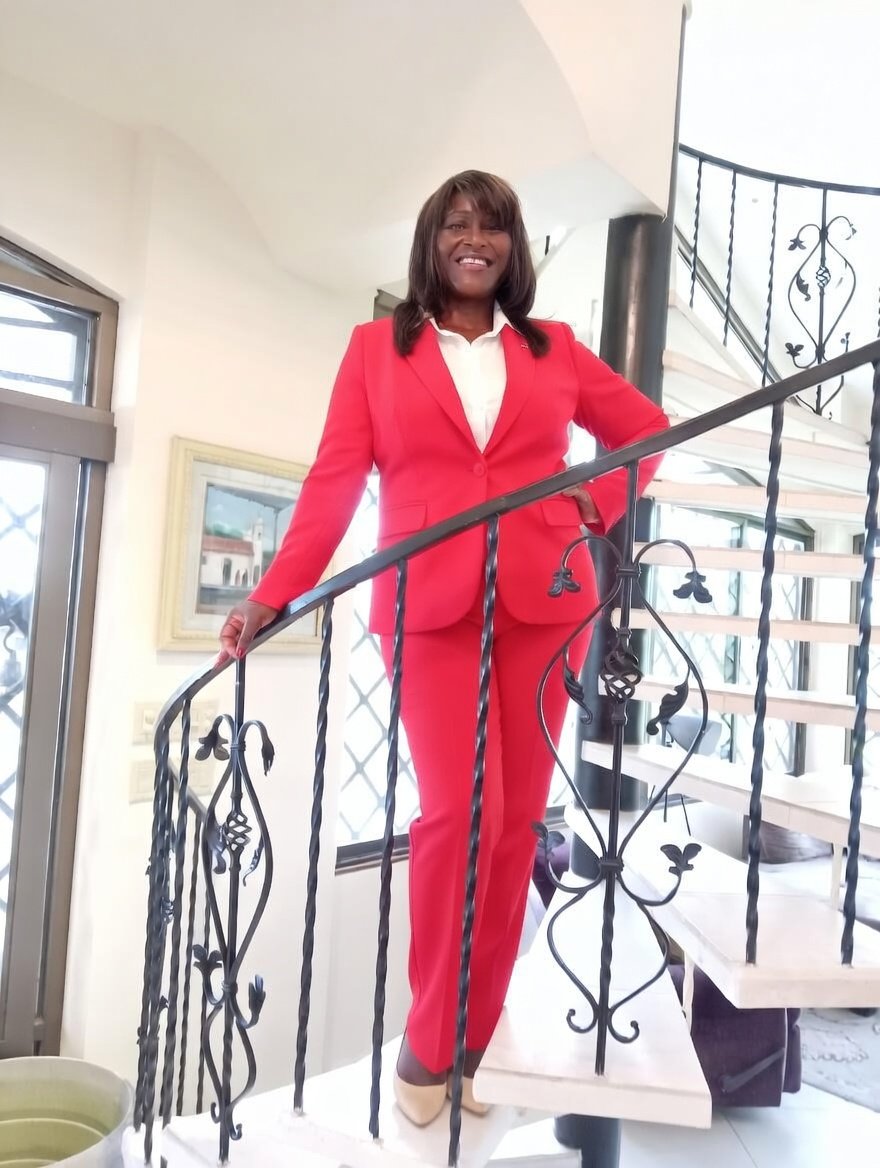 Andrea-Lorraine, founder of AI Business Growth Websites